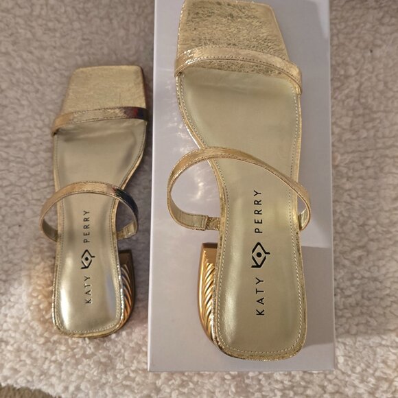 Katy Perry Shoes - Womens Size 8.5M - The Framing Low Heel Sandal GOLD - BNIB - Picture 4 of 6